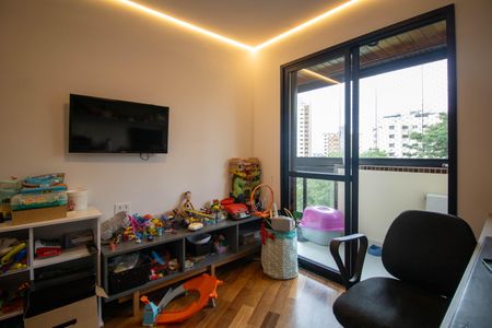 Apartamento à venda com 167m², 4 quartos e 4 vagas Apartamento à venda com 167m², 4 quartos e 4 vagasQuarto 1