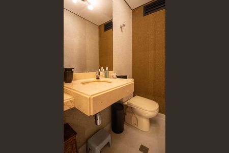 Apartamento à venda com 167m², 4 quartos e 4 vagas Apartamento à venda com 167m², 4 quartos e 4 vagasLavabo