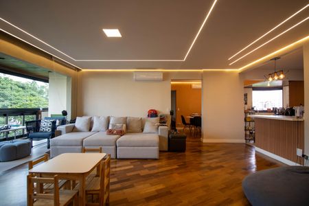 Apartamento à venda com 167m², 4 quartos e 4 vagas Apartamento à venda com 167m², 4 quartos e 4 vagasSala