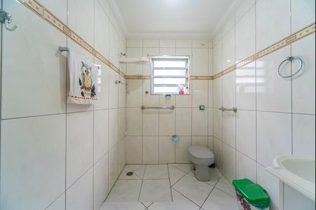 Casa à venda com 90m², 3 quartos e 2 vagasBanheiro Social