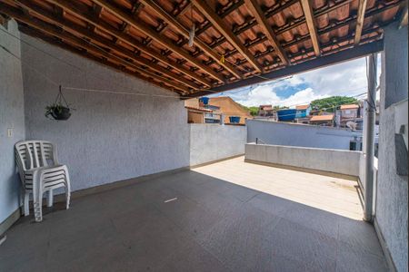 Casa à venda com 90m², 3 quartos e 2 vagasVaranda Gourmet
