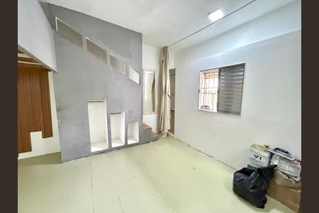 Sala de casa para alugar com 1 quarto, 50m² em Jardim Palmira, Guarulhos