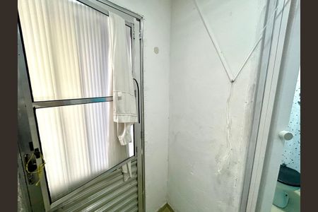 Casa para alugar com 50m², 1 quarto e sem vagaÁrea de Serviço
