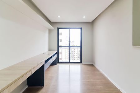 Sala de apartamento à venda com 2 quartos, 55m² em Jardim das Vertentes, São Paulo