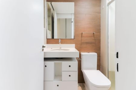 Banheiro de apartamento à venda com 2 quartos, 55m² em Jardim das Vertentes, São Paulo