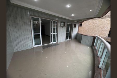 Apartamento à venda com 115m², 3 quartos e 2 vagas