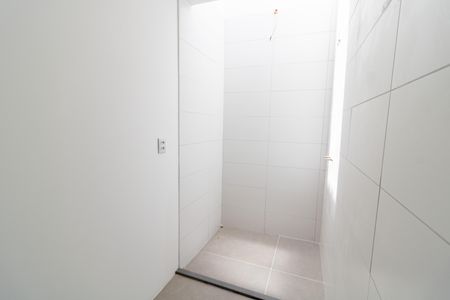 Casa à venda com 180m², 3 quartos e 2 vagasBanheiro da Suíte 2