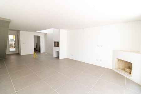 Sala de casa à venda com 3 quartos, 180m² em Ipanema, Porto Alegre