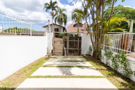 Casa à venda com 180m², 3 quartos e 2 vagasJardim