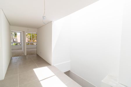 Casa à venda com 180m², 3 quartos e 2 vagasCorredor