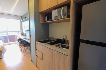 Cozinha de apartamento para alugar com 1 quarto, 26m² em Butantã, São Paulo