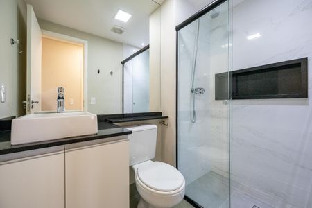 Apartamento à venda com 89m², 2 quartos e 2 vagas Apartamento à venda com 89m², 2 quartos e 2 vagasBanheiro