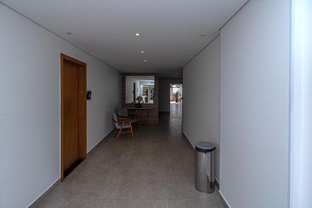 Apartamento à venda com 66m², 3 quartos e 1 vaga Apartamento à venda com 66m², 3 quartos e 1 vagahall de entrada_4