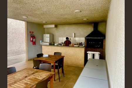 Apartamento para alugar com 47m², 2 quartos e 1 vagaÁrea comum - Churrasqueira