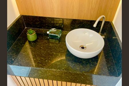 Apartamento para alugar com 47m², 2 quartos e 1 vagaBanheiro