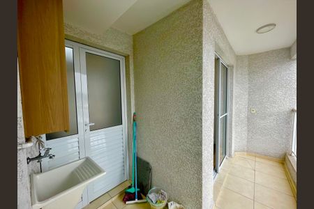 Apartamento para alugar com 47m², 2 quartos e 1 vagaÁrea de Serviço