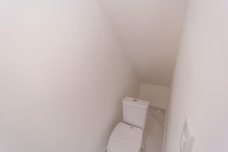 Casa à venda com 115m², 3 quartos e 2 vagasLavabo