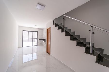 Sala de casa à venda com 3 quartos, 115m² em Cidade Antônio Estêvão de Carvalho, São Paulo