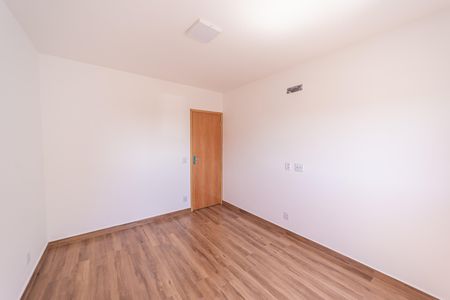 Casa à venda com 115m², 3 quartos e 2 vagasQuarto 1