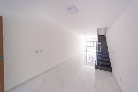 Sala de casa à venda com 3 quartos, 115m² em Cidade Antônio Estêvão de Carvalho, São Paulo