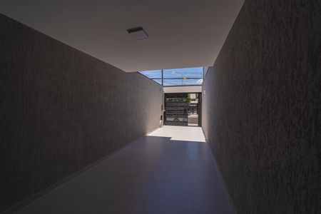 Casa à venda com 115m², 3 quartos e 2 vagasGaragem