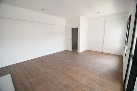 Sala de kitnet/studio à venda com 1 quarto, 45m² em Taquaral, Campinas