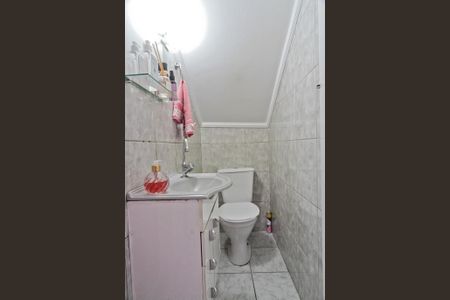 Casa à venda com 222m², 2 quartos e 2 vagas Casa à venda com 222m², 2 quartos e 2 vagasLavabo