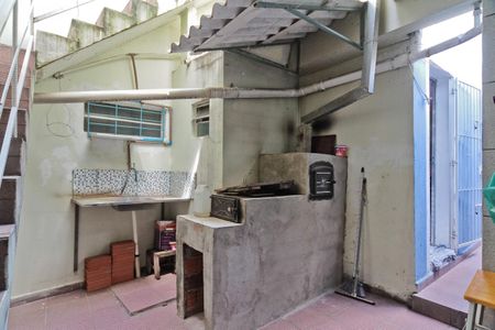 Casa à venda com 222m², 2 quartos e 2 vagas Casa à venda com 222m², 2 quartos e 2 vagasÁrea de Serviço