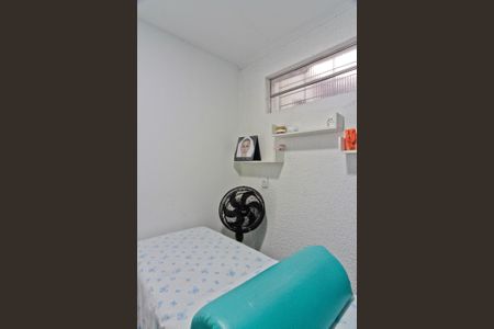 Casa à venda com 222m², 2 quartos e 2 vagas Casa à venda com 222m², 2 quartos e 2 vagasLoja 2