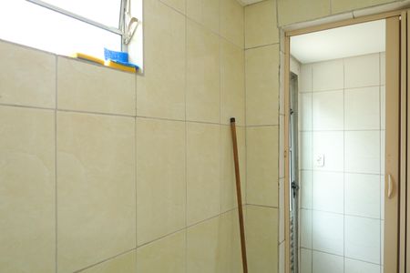 Casa à venda com 250m², 2 quartos e 5 vagasBanheiro 2