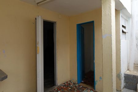 Casa à venda com 250m², 2 quartos e 5 vagasSalão de confraternização - Hall de entrada