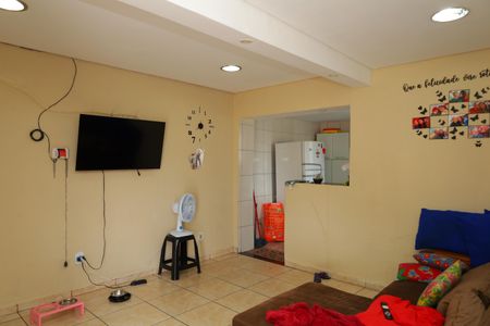 Sala de casa à venda com 2 quartos, 250m² em Jardim Adelaide, São Paulo