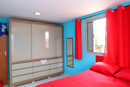 Quarto 1 de casa à venda com 2 quartos, 250m² em Jardim Adelaide, São Paulo