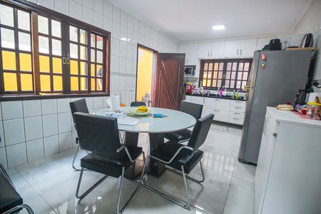 Casa à venda com 126m², 3 quartos e 3 vagasCozinha