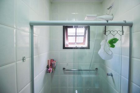 Casa à venda com 126m², 3 quartos e 3 vagasBanheiro