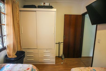 Casa à venda com 126m², 3 quartos e 3 vagasQuarto 2