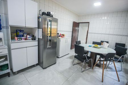 Casa à venda com 126m², 3 quartos e 3 vagasCozinha