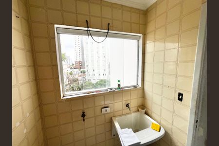 Apartamento para alugar com 70m², 3 quartos e 1 vaga Apartamento para alugar com 70m², 3 quartos e 1 vagaÁrea de Serviço
