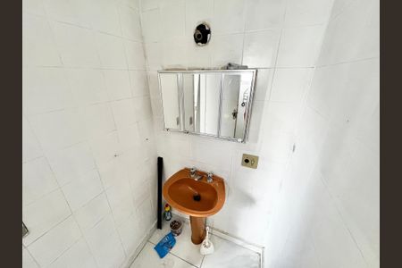 Apartamento para alugar com 70m², 3 quartos e 1 vaga Apartamento para alugar com 70m², 3 quartos e 1 vagaBanheiro da Suíte