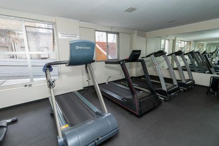 Apartamento à venda com 112m², 4 quartos e 2 vagas Apartamento à venda com 112m², 4 quartos e 2 vagasÁrea comum - Academia