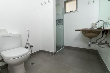 Apartamento à venda com 112m², 4 quartos e 2 vagas Apartamento à venda com 112m², 4 quartos e 2 vagasBanheiro