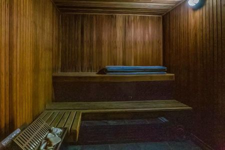 Apartamento à venda com 112m², 4 quartos e 2 vagas Apartamento à venda com 112m², 4 quartos e 2 vagasSaúna