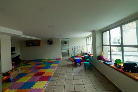 Apartamento à venda com 112m², 4 quartos e 2 vagas Apartamento à venda com 112m², 4 quartos e 2 vagasBrinquedoteca e Sala de Jogos