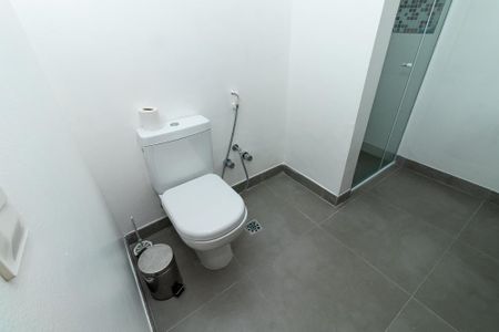 Apartamento à venda com 112m², 4 quartos e 2 vagas Apartamento à venda com 112m², 4 quartos e 2 vagasBanheiro