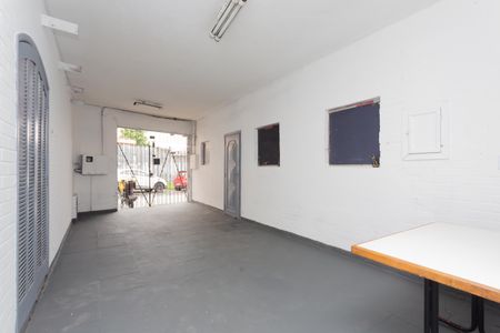 Casa para alugar com 450m², 7 quartos e 2 vagasÁrea Externa - Garagem 