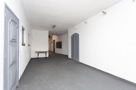 Casa para alugar com 450m², 7 quartos e 2 vagasÁrea Externa 