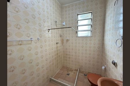 Apartamento para alugar com 65m², 2 quartos e sem vagaBanheiro
