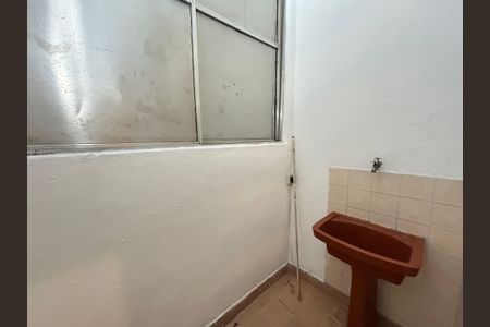 Apartamento para alugar com 65m², 2 quartos e sem vagaÁrea de Serviço