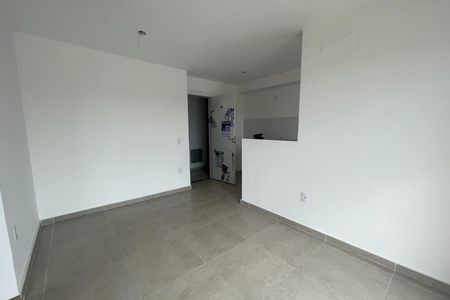 Sala de apartamento para alugar com 2 quartos, 44m² em Chácaras Rio-petrópolis, Duque de Caxias
