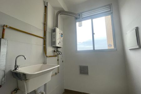Área de Serviço de apartamento para alugar com 2 quartos, 44m² em Chácaras Rio-petrópolis, Duque de Caxias